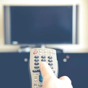 テレビが映らない時の原因と対処法は？エラーコード、状況別に解説