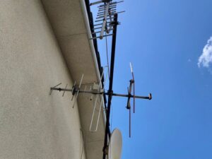 考えられる原因3:アンテナの向きがおかしい