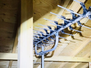 みずほアンテナの屋根裏設置を紹介!