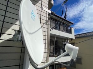 BSアンテナのベランダ内側への設置方法
