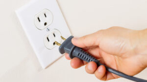 テレビの修理が必要？確認すべき5項目