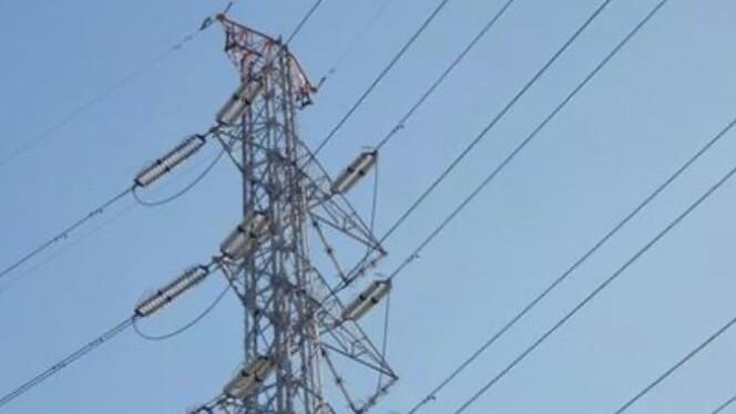 送電線が近い家にもテレビアンテナは取り付けられる？