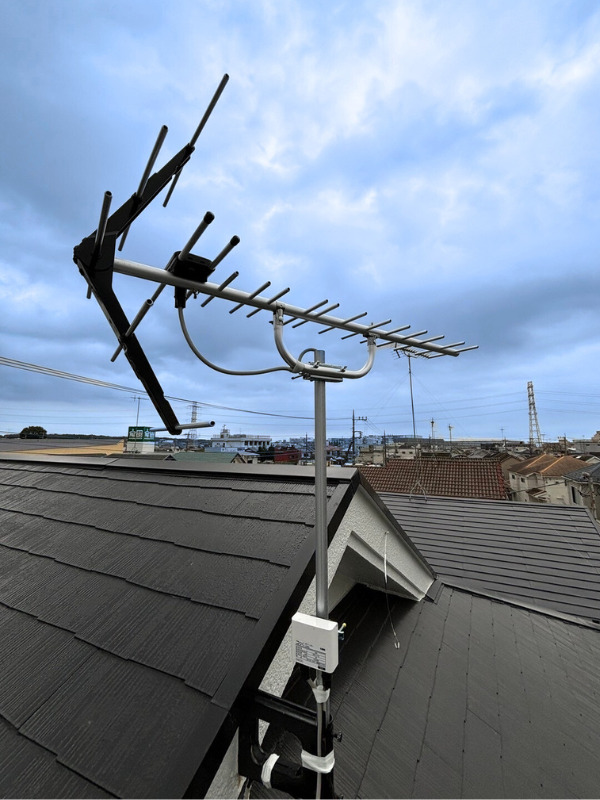 八木式アンテナ破風板設置
