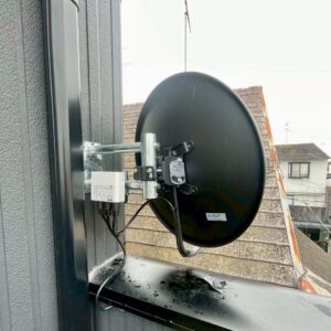 2025年4月23日　京都府京都市西京区S様邸　デザインアンテナと4K8K対応BS/CSアンテナ設置工事