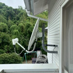 2025年7月1日　福岡県博多市博多区東月隈Y様邸　4K8K対応BSCSアンテナ交換工事