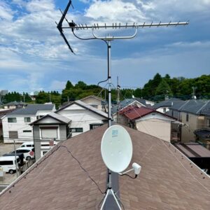 2025年8月13日　埼玉県さいたま市北区土呂町S様邸　UHFアンテナと4K8K対応BS/CSアンテナ設置工事
