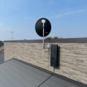 2025年9月1日　東京都府中市三好町M様邸　デザインアンテナと4K8K対応BS/CSアンテナ設置工事