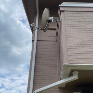 2025年10月20日　福岡県小郡市希みが丘S様邸　4K8K対応BSCSアンテナ設置工事