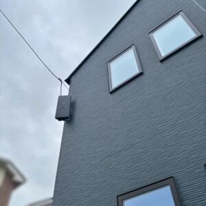 2025年10月25日　神奈川県横浜市港南区笹下Y様邸　デザインアンテナ設置工事